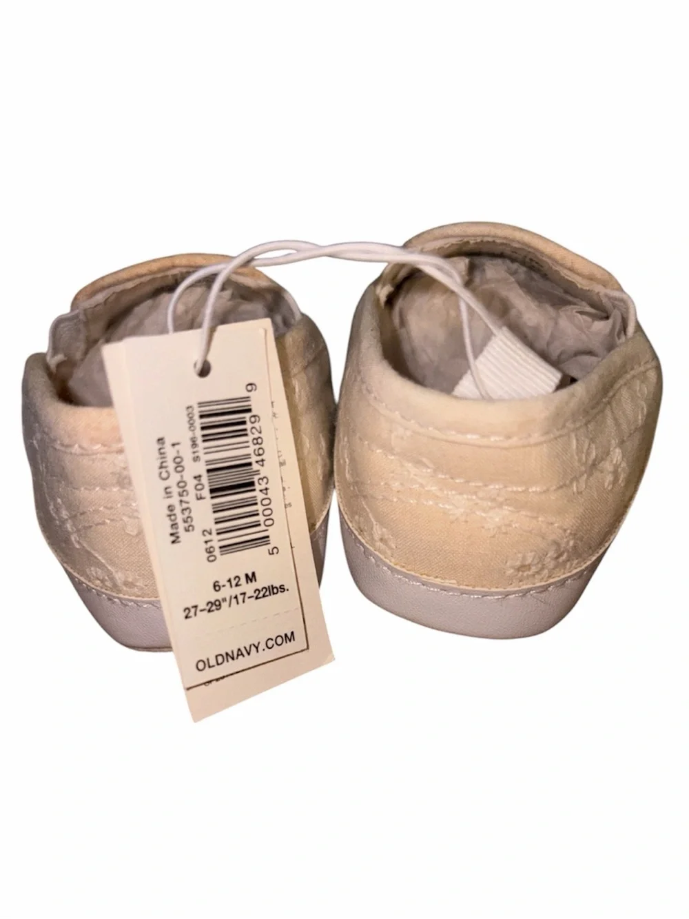 Old Navy Cream Eyelet Slip-On Baby Shoes 6-12 Mos NWT